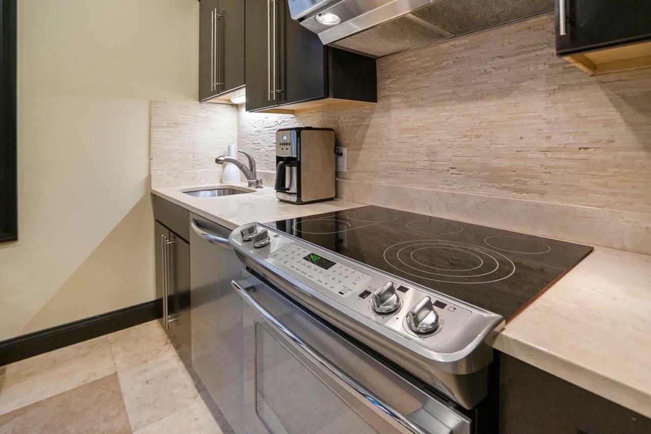 Ultra Lux Apartment Steps From Brown And Risd โพรวิเดนซ์ ภายนอก รูปภาพ